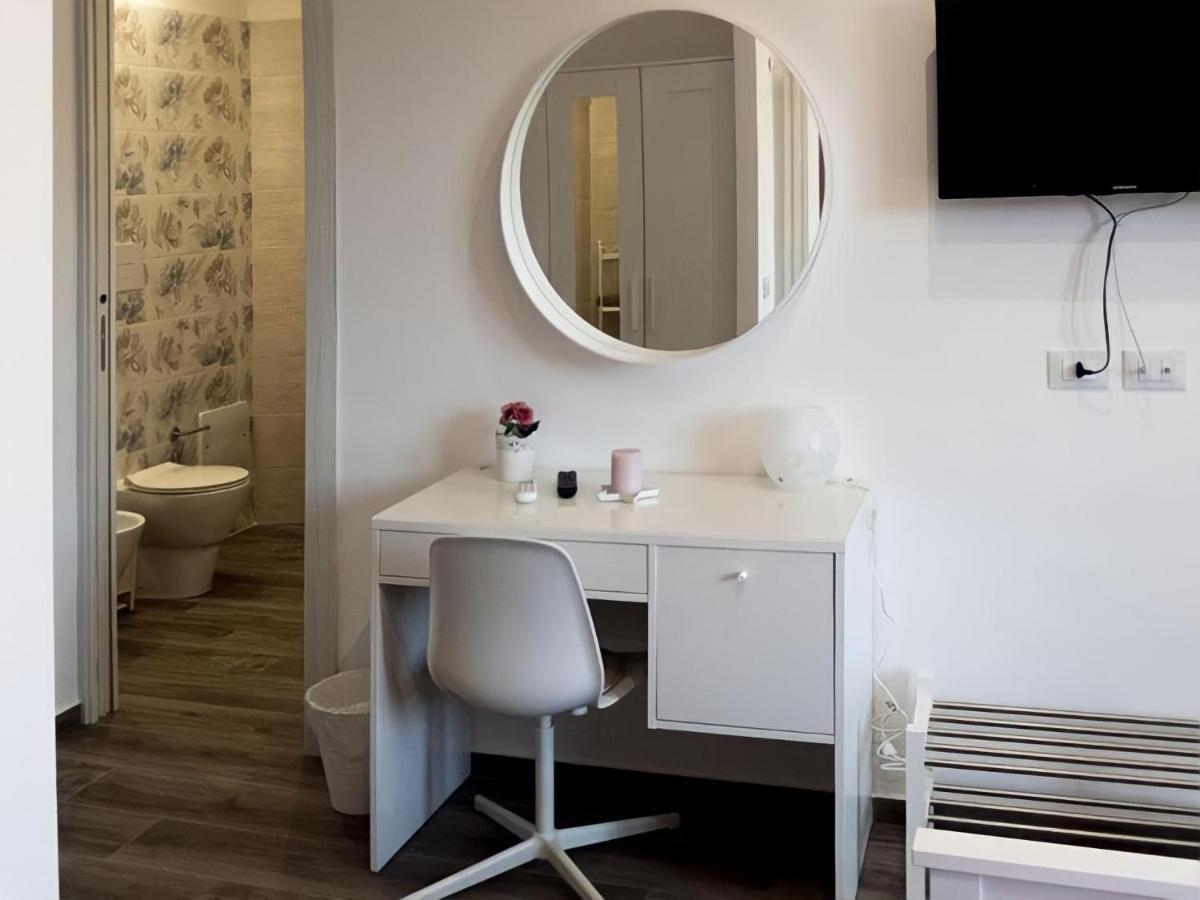 Garibaldi Rooms 29 - Piazza Marina A Palermo - In Pieno Centro. Экстерьер фото