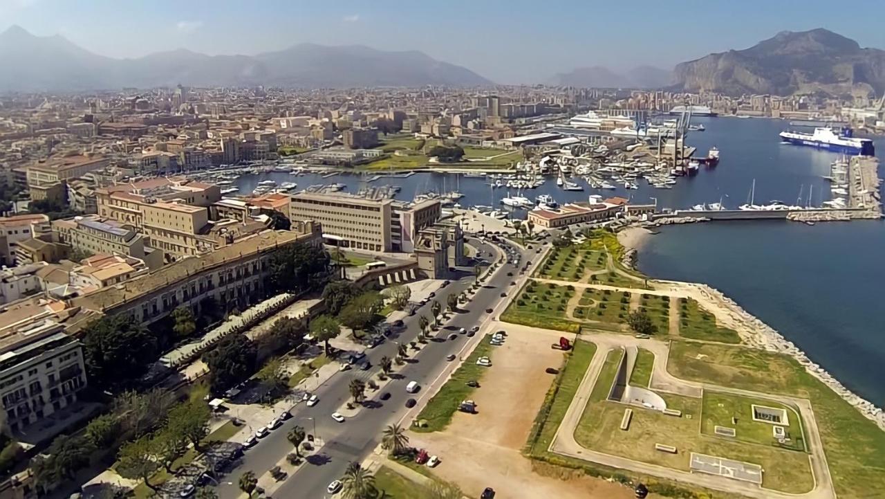 Garibaldi Rooms 29 - Piazza Marina A Palermo - In Pieno Centro. Экстерьер фото